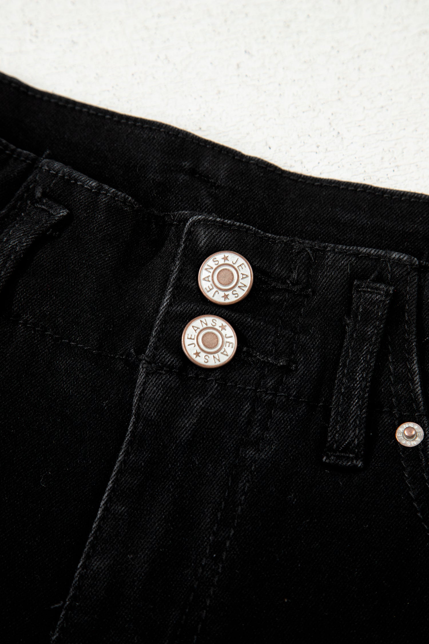2-Button High Waist Flared Bottom Jeans