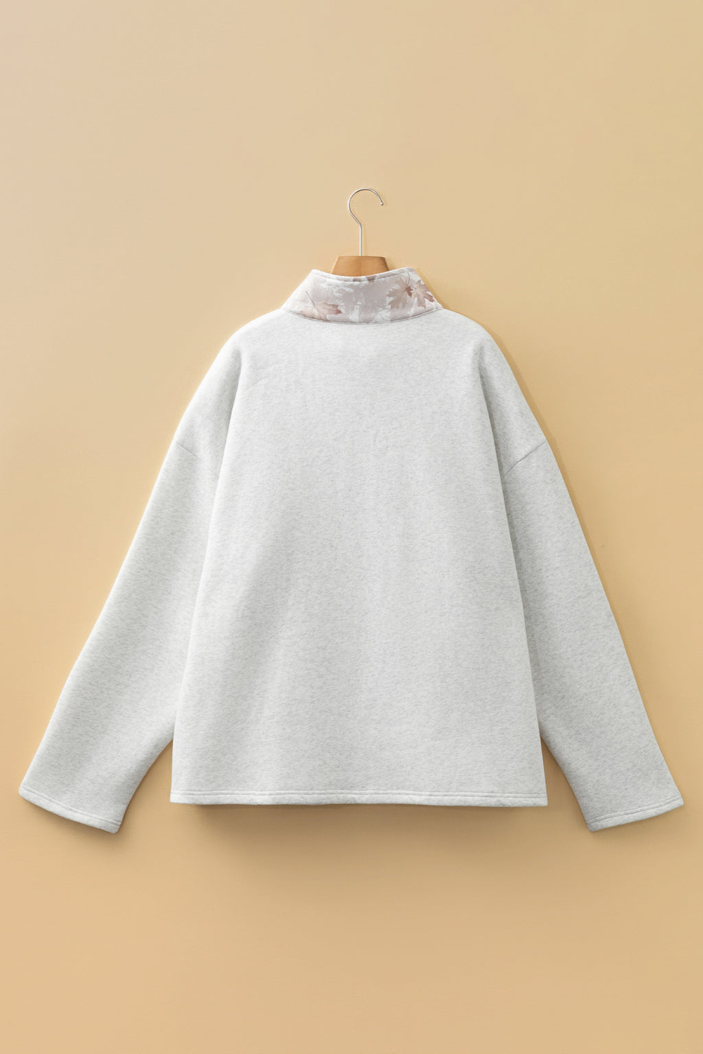 Plus Size Gray Camo Collar Sweatshirt