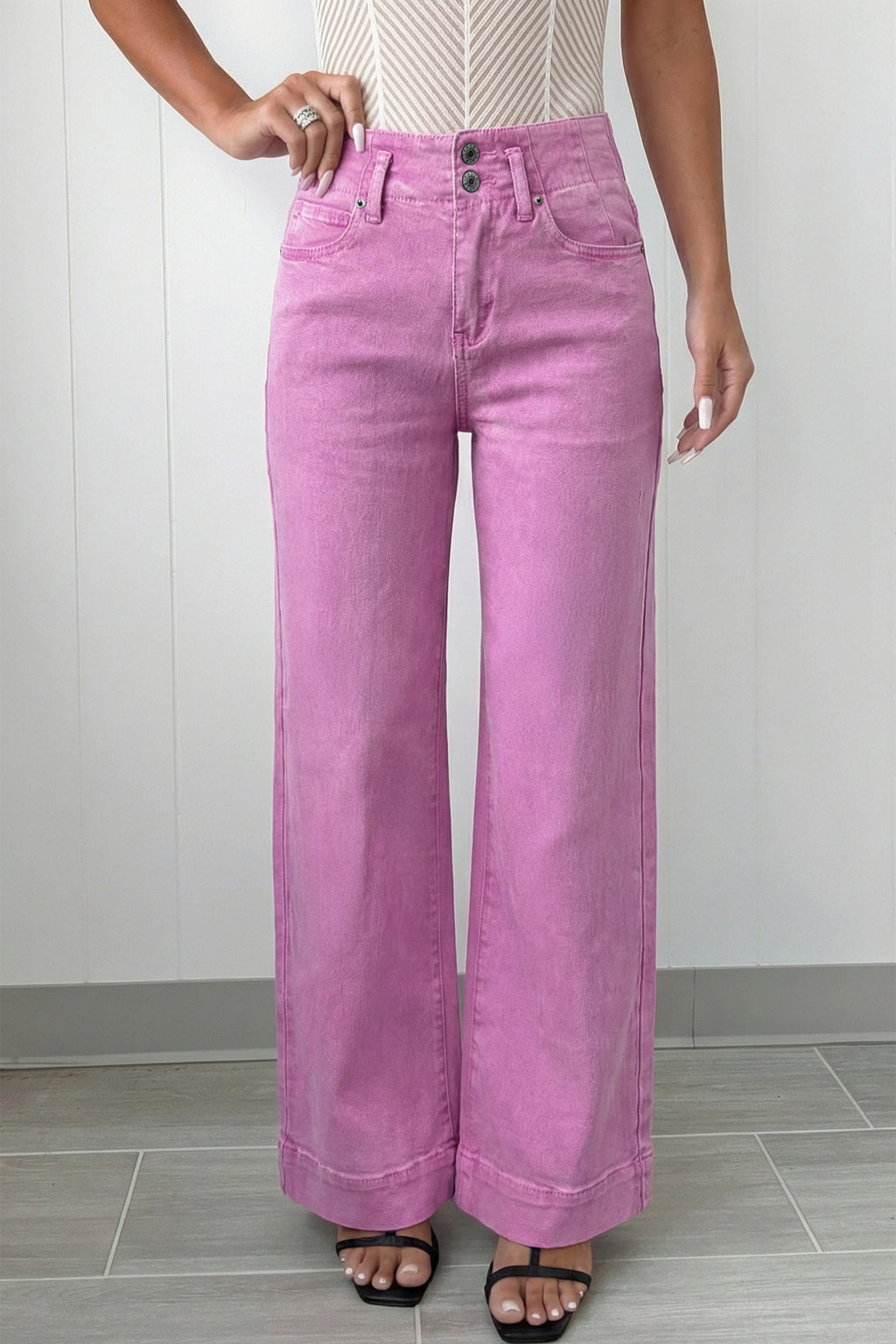 2-Button High Waist Flared Bottom Jeans