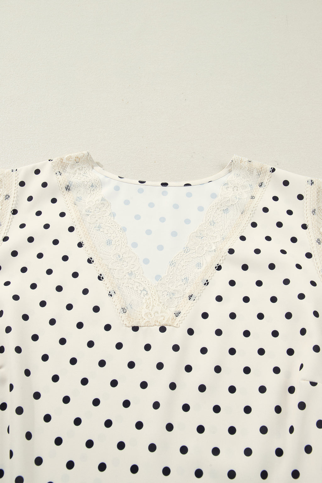 Apricot Plus Size Polka Dot Print Lace Trim V Neck Sleeveless Top