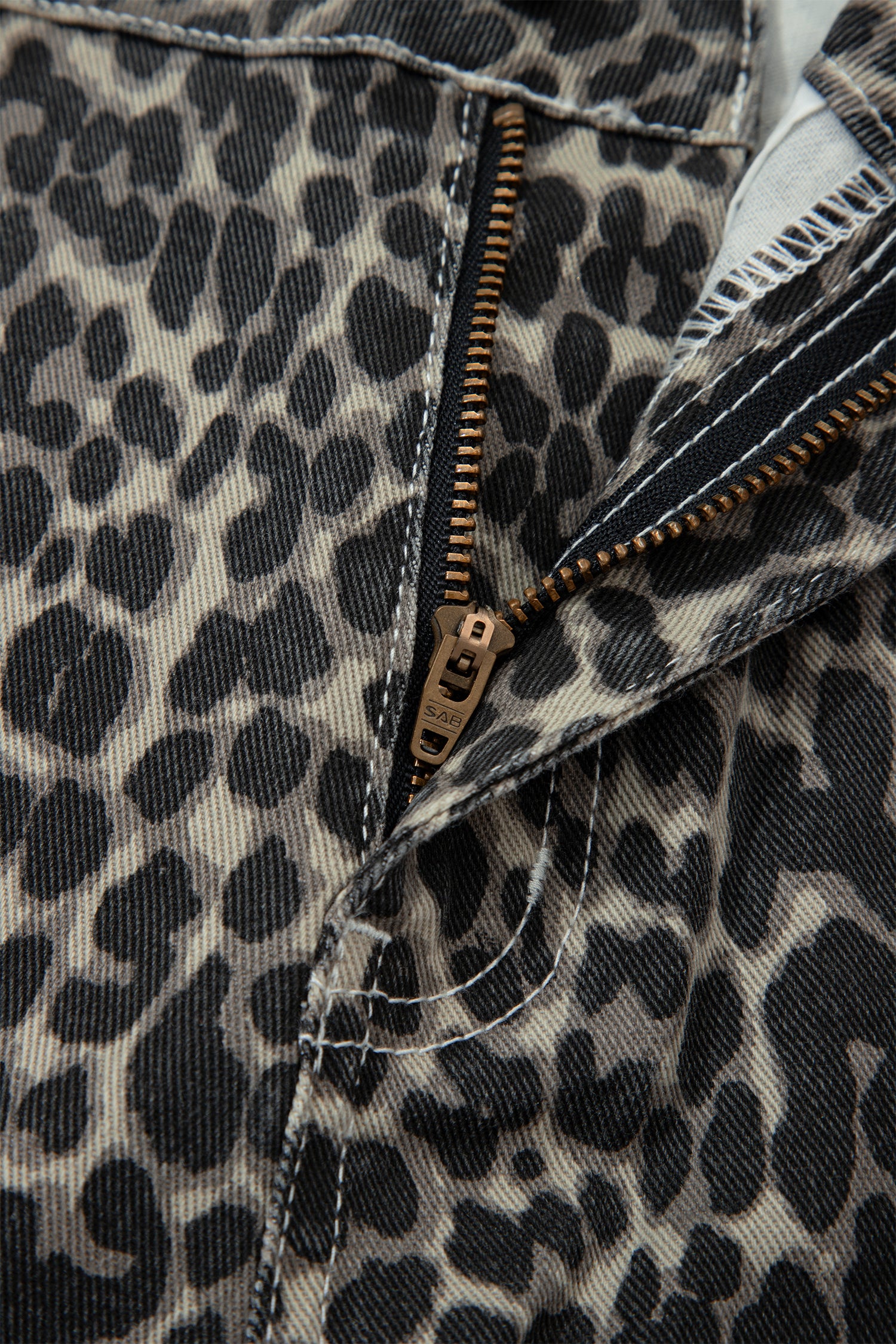 Black Leopard Print High Waist Barrel Jeans